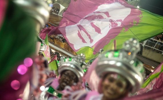 Com aumento de violência, diferença salarial vira 3ª maior barreira da mulher no mundo